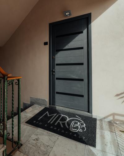 gim00094-hdr